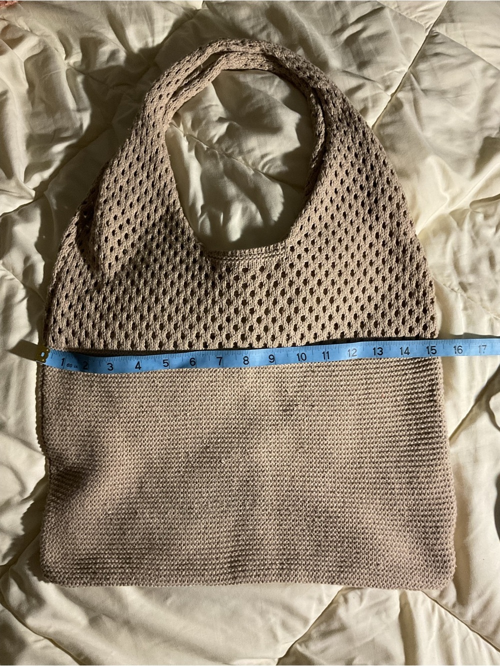 Hand-Knit Lightweight Tote Bag in Beige